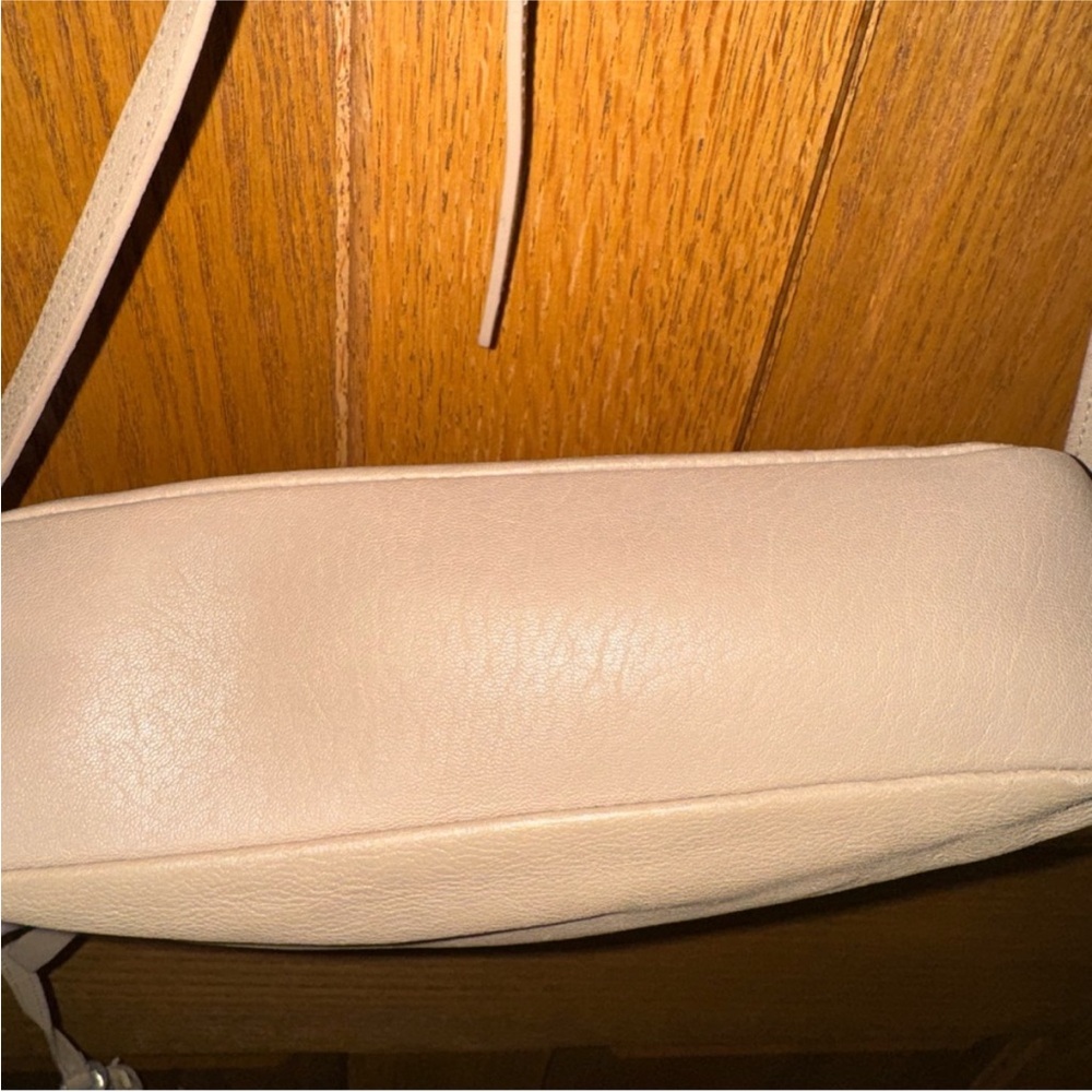 Saint Laurent YSL Lou Camera Bag Beige Leather Silver Hardware Crossbody - Picture 13 of 15